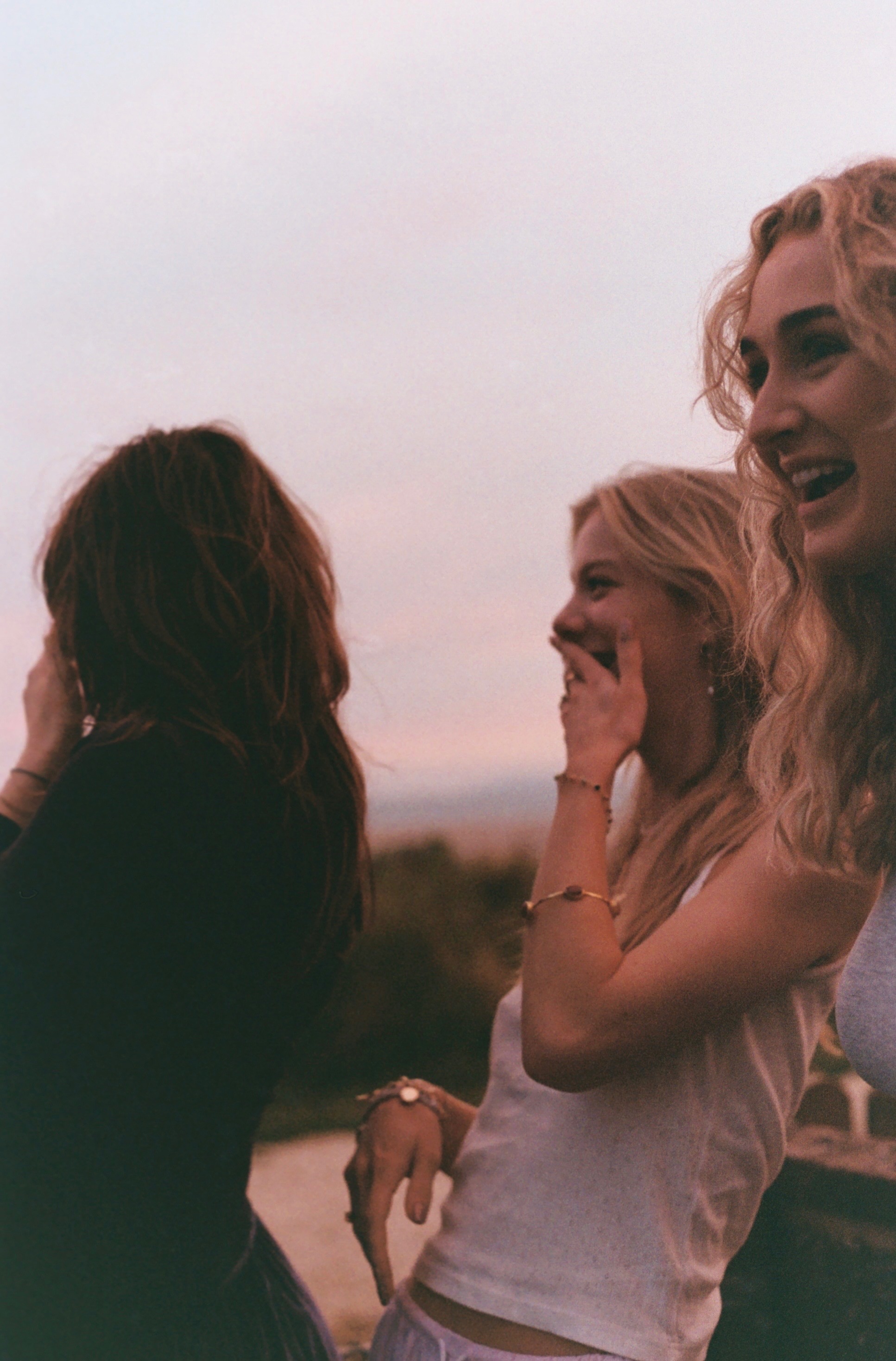 Laughter III, 35 mm